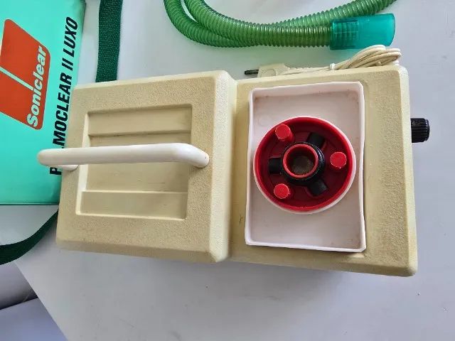NEBULIZADOR/INALADOR - PULMOCLEAR II - LUXO ULTRASSÔNICO À QUARTZO - BIVOLT 110/220 V  - Foto 3