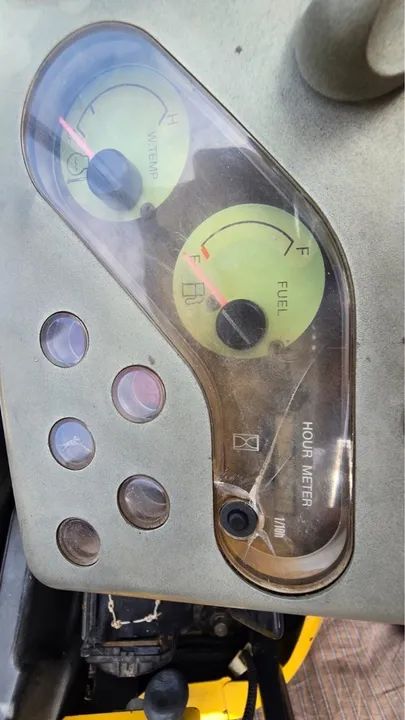 Mini escavadeira YANMAR Vio 17 - Impecável! - Foto 3