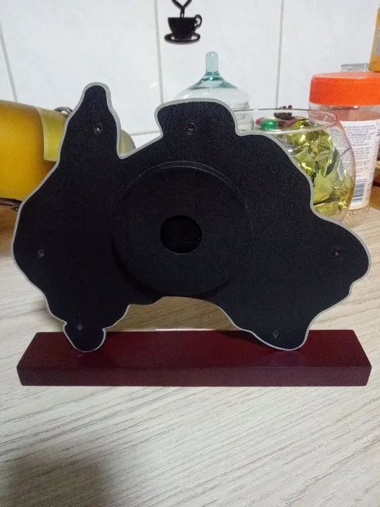 Relógio de mesa em forma da Austrália - Foto 2