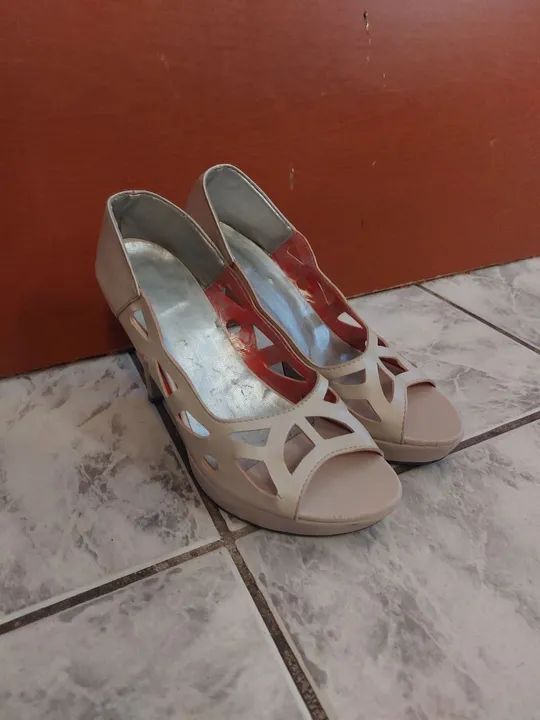 Sandália feminina branca - Foto 2