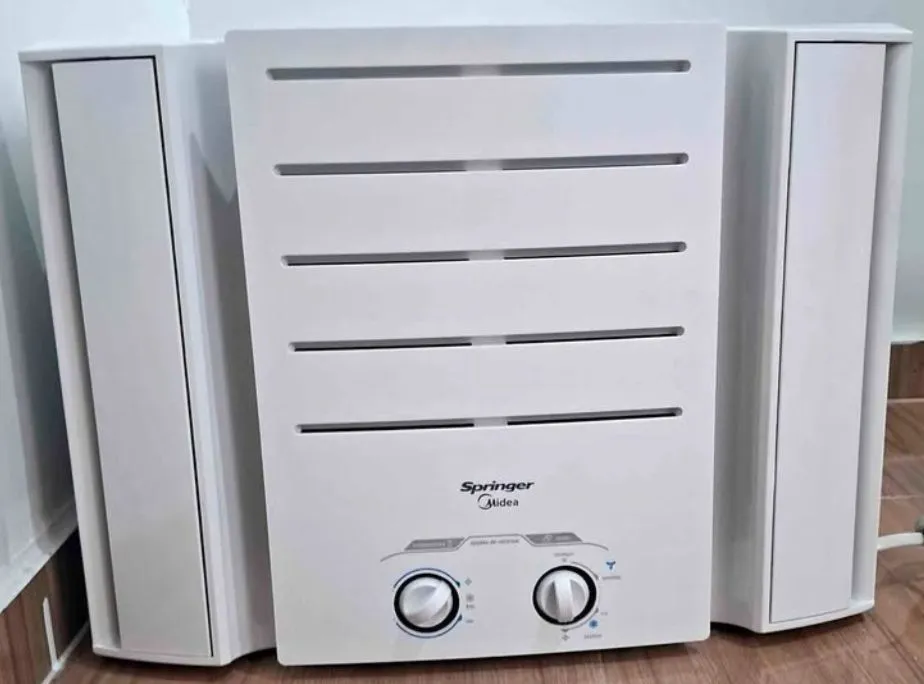 Ar condicionado De janela 10000 Btu 127Volts Economico com baixo consumo de energia