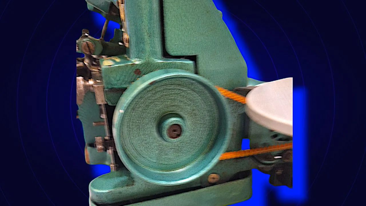 Vende se Máquina costura overlock - Foto 3