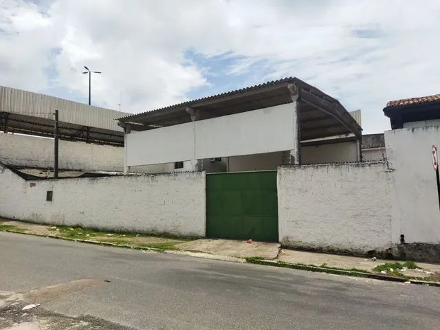 Alugo galpão na Tancredo Neves ( próximo ao posto Ayrton Senna ) - Foto 2