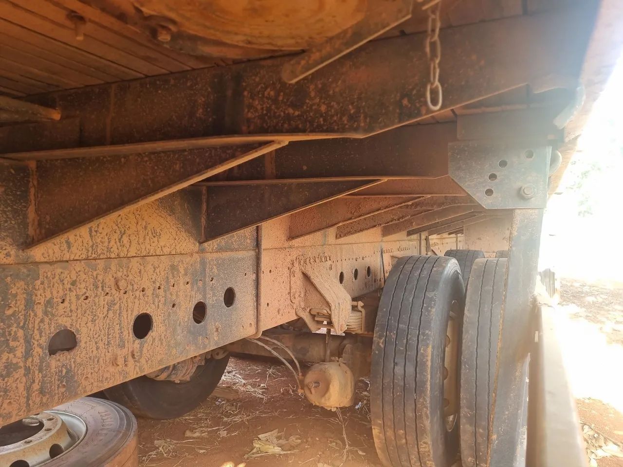 Carroceria aço chapeada  - Foto 5