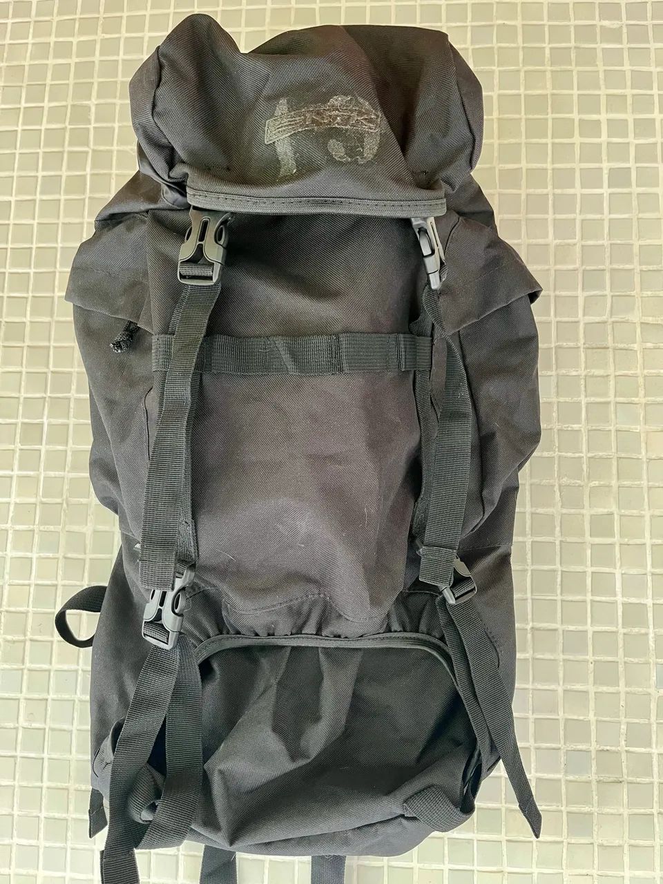 VENDO MOCHILA NTK NAUTIKA INTRUDER 45 L PRETA
