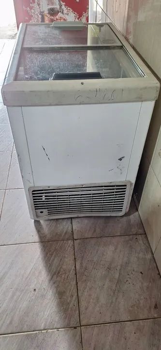 Freezer Metalfrio 300L Funcionando Perfeitamente  - Foto 4