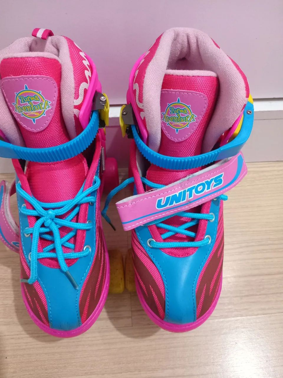 Patins Infantil  ajustável Rosa e Azul - Tamanho 33- 37 - Foto 4