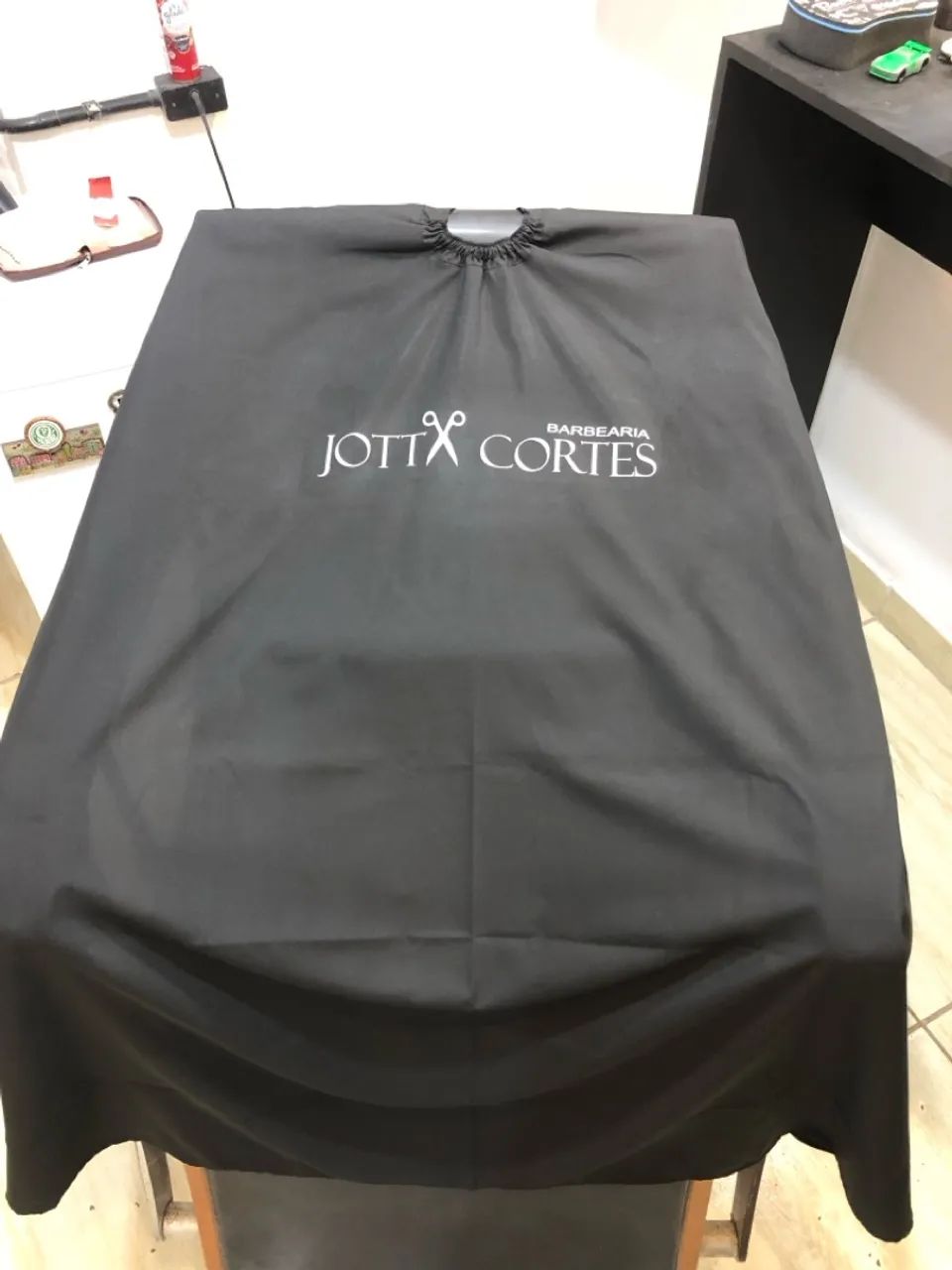 Capa de Barbeiro Personalizada - Foto 2