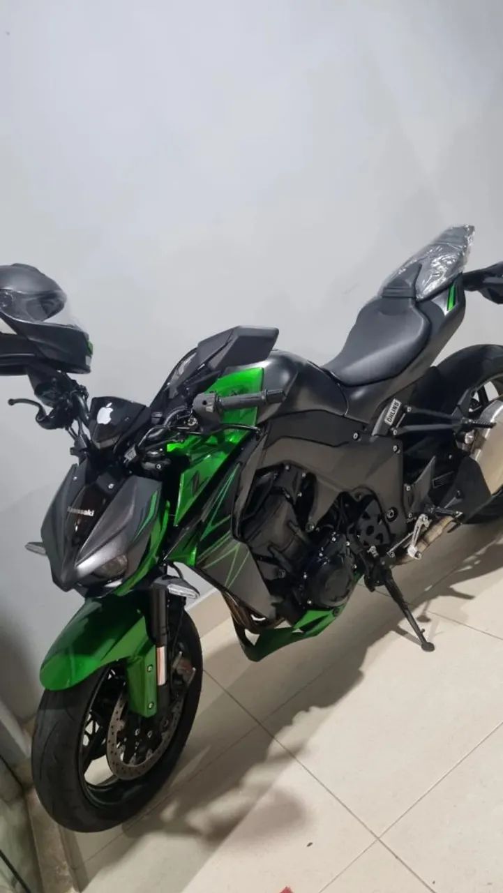 Z1000 a mais nova do ano sem nem um mínimo detalhe.  - Foto 4