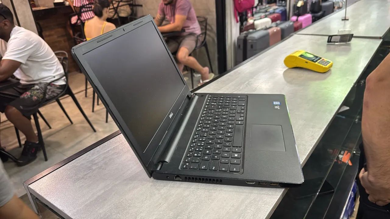 Notebook Dell Inspiron 15 - i5 8250u + 16gb ram + ssd 256gb + Radeon 520 - Foto 4