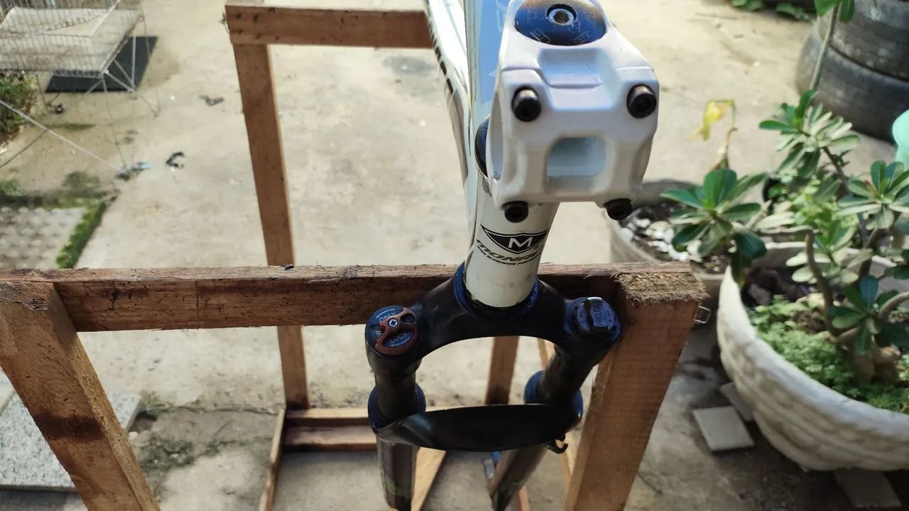 Quadro para bicicleta aro 26 com suspensão Audax e freio a disco. - Foto 5