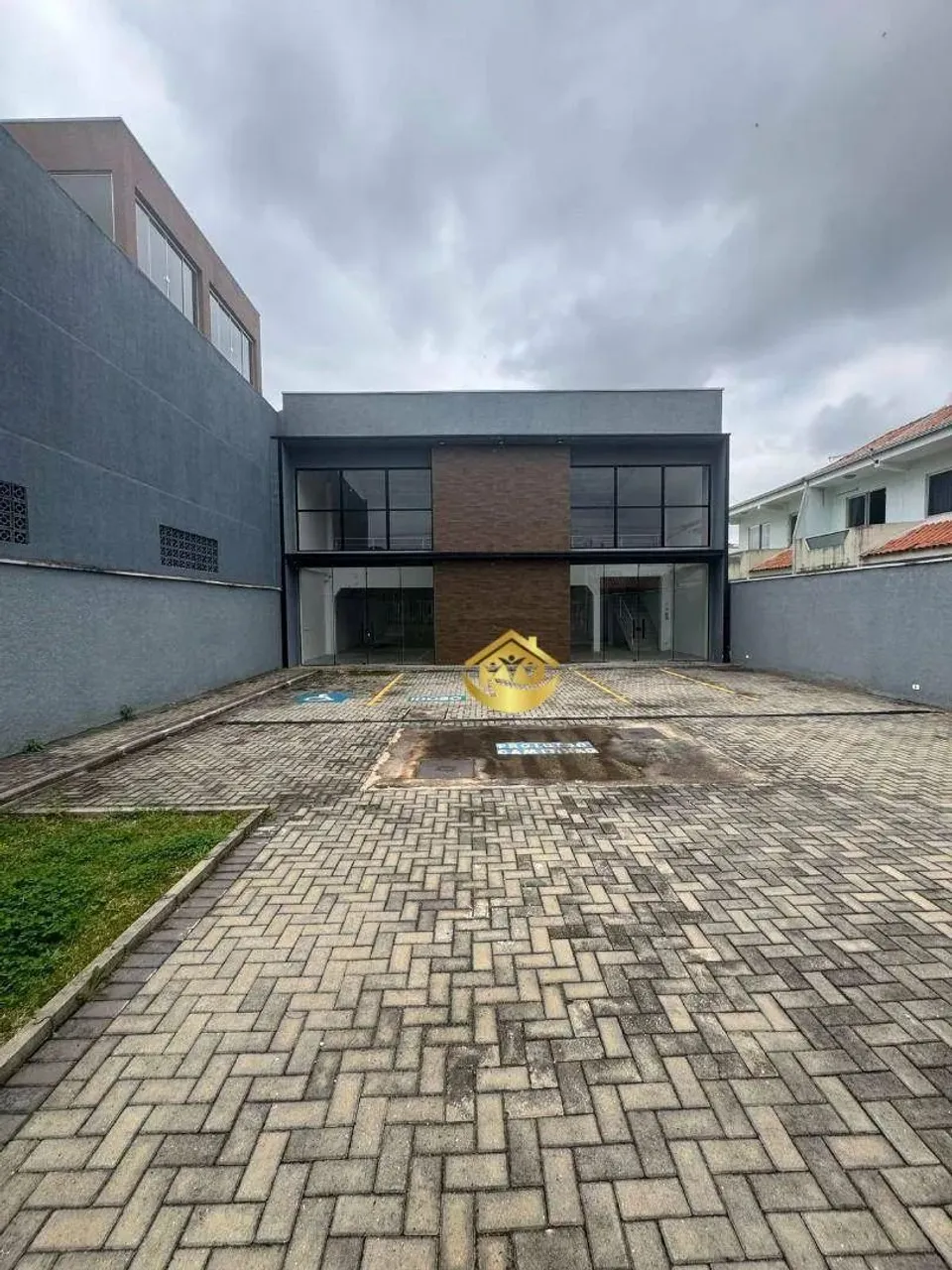 Ponto Comercial para alugar, 238 m² por R$ 7.900/mês - Cidade Industrial de Curitiba - Cur