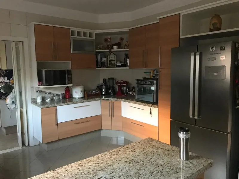 Sobrado para alugar no Condomínio Residencial Granja Olga 1, em Sorocaba-SP.
