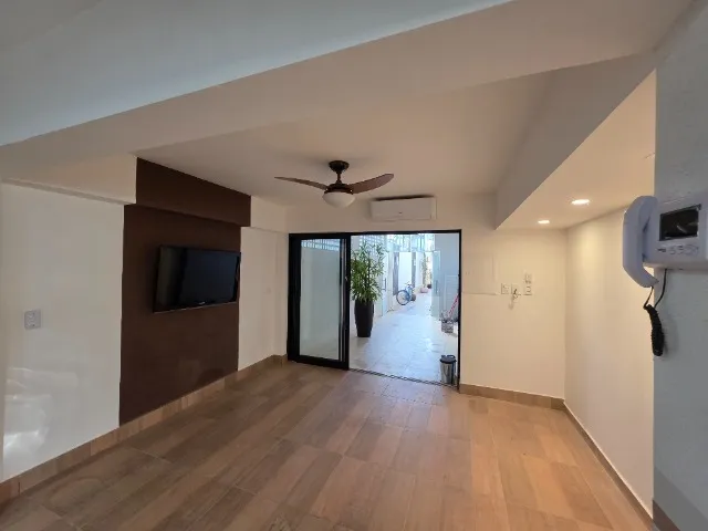 CASA NOVA E SEGURA NO CENTRO DE AIMORES MG