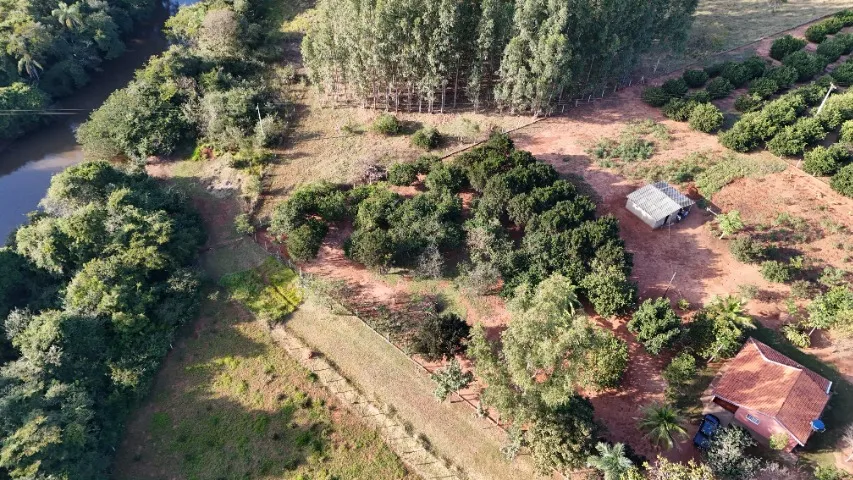 Chácara em Anhandui - 50 km de Campo Grande