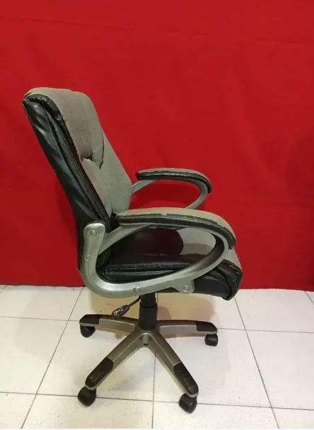 Cadeira de Escritório  - Foto 3