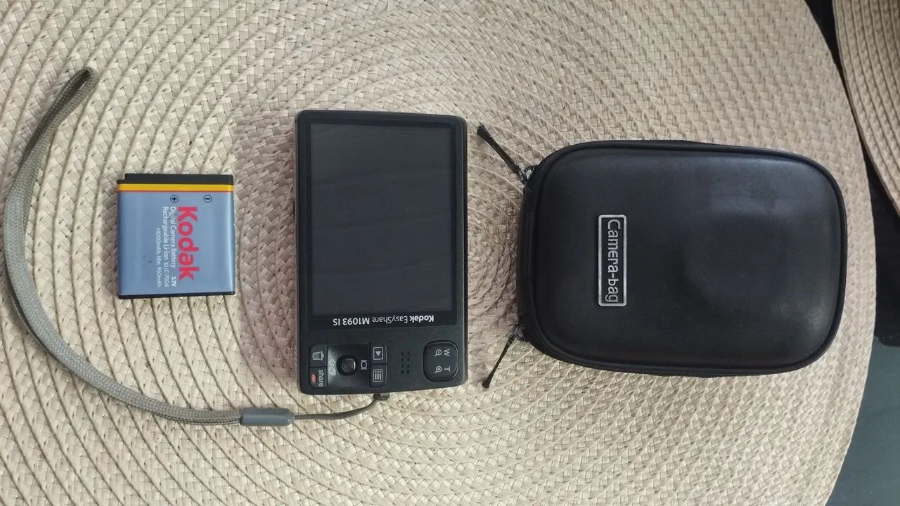 Câmera Digital Kodak 10MP Prata R$:350 Reais  - Foto 2