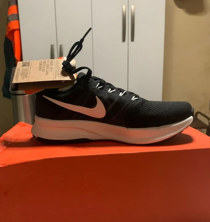 Tênis Nike run 37