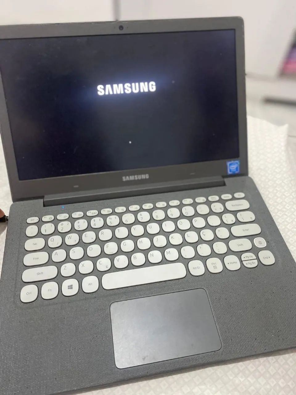 Notebook Samsung Flash F30 64gb 4gb