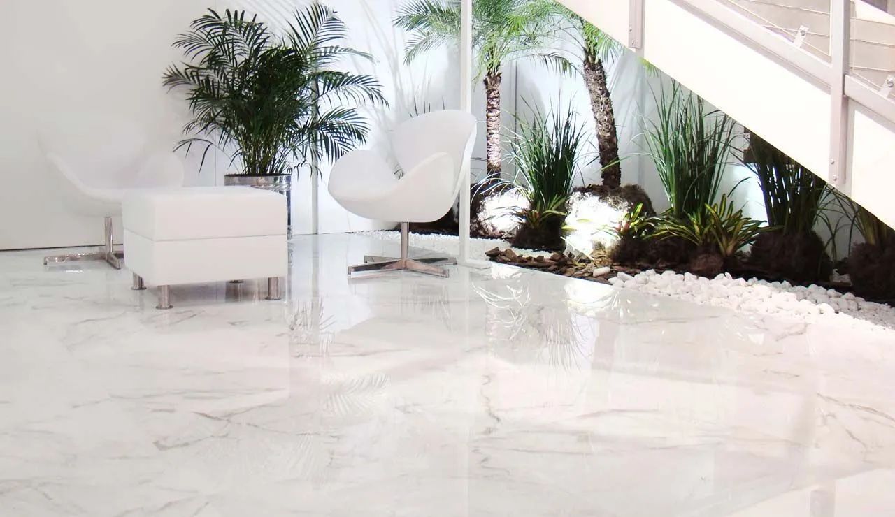Porcelanato Calacata Polido Retificado / Vitrificado (40m²)