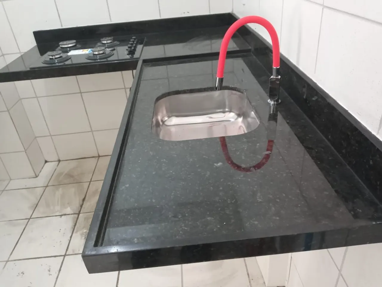 Mármore e granitos fabricação e montagem