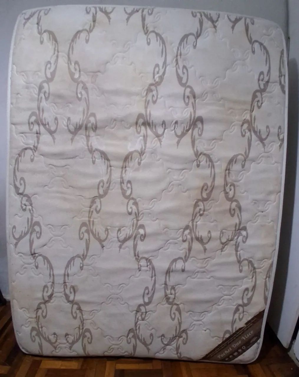 No precinho. Colchão Ortobom Pocket Duo Visco de casal (1,38x1,88m)