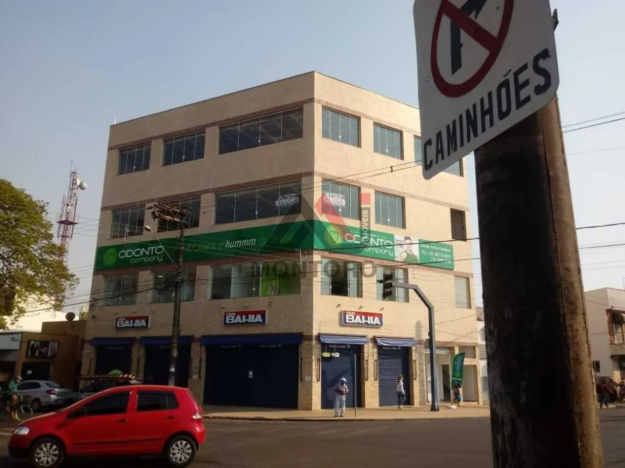 Locação de Comercial / Sala na cidade de américo brasiliense