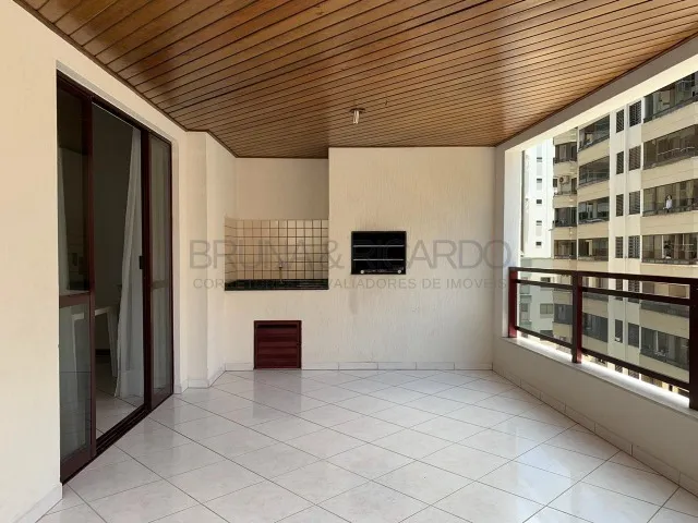 Apartamento 3 quartos para locação anual em Meia Praia, Itapema/SC