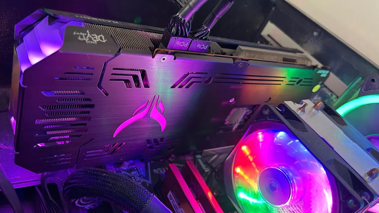 Rx 6700 xt 12gb -  Red Devil Power Collor 