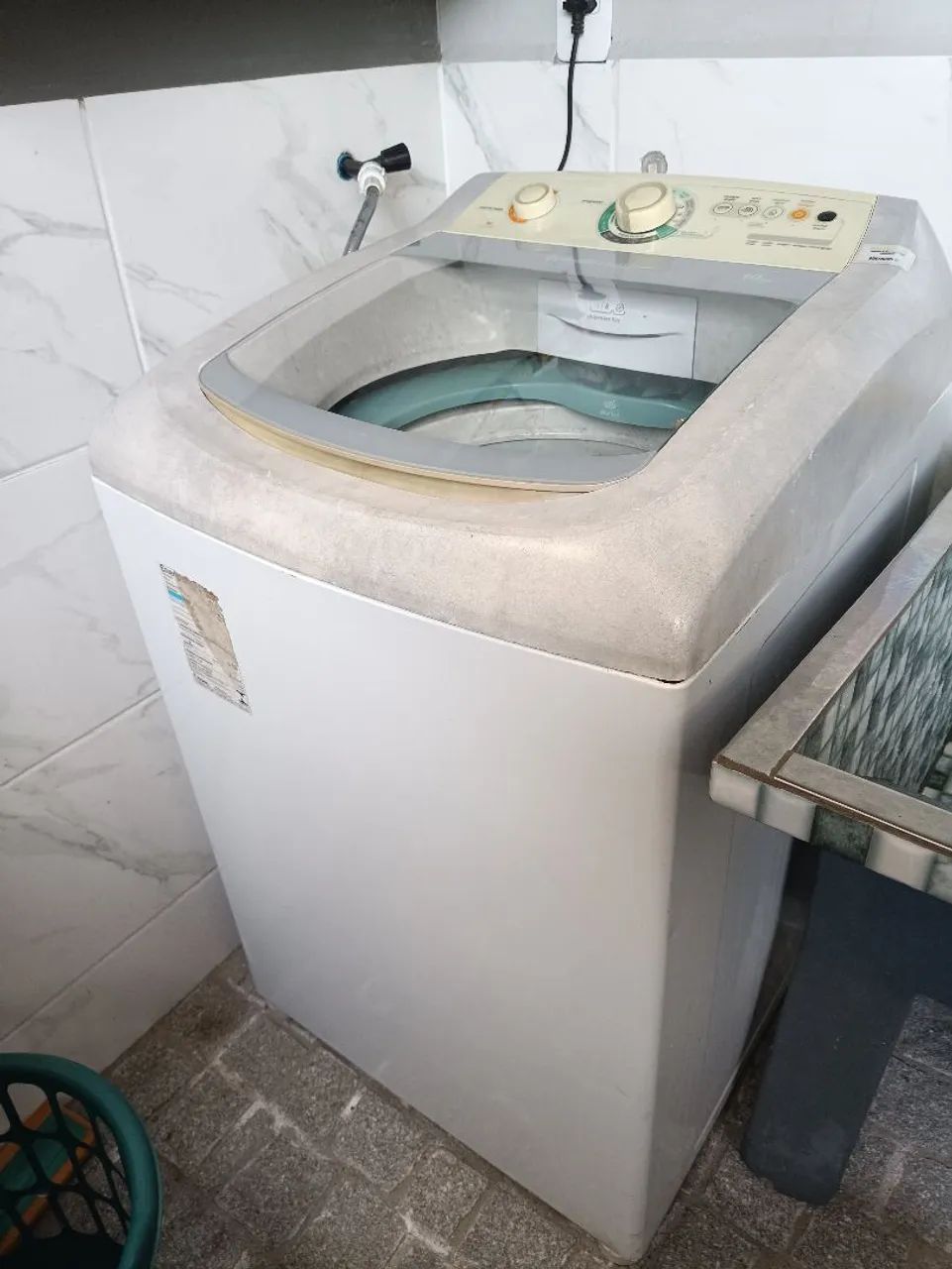 Máquina de lavar Consul com cesto em inox 11 kg