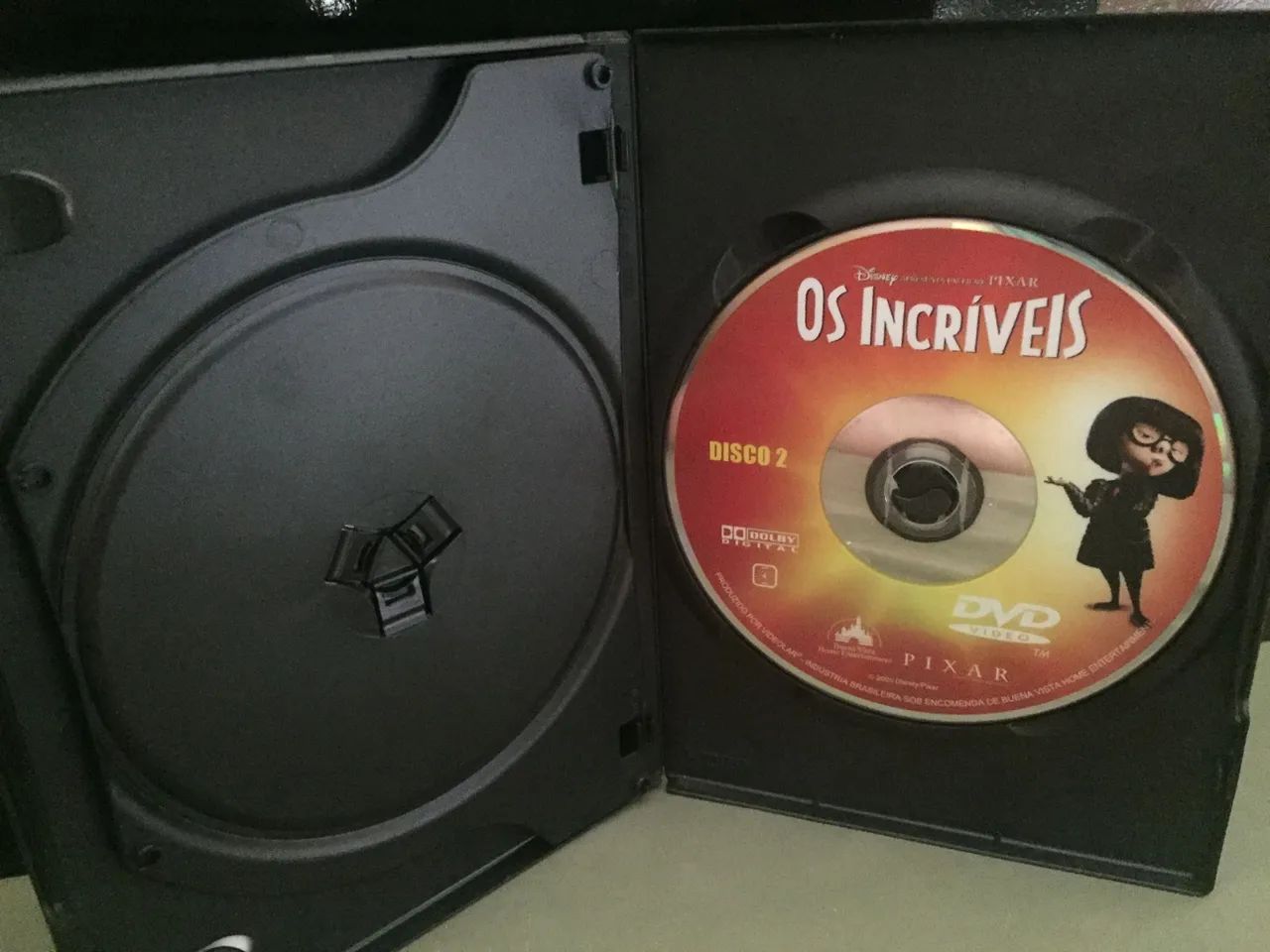DVD DUPLO - Os Incríveis  - Foto 4