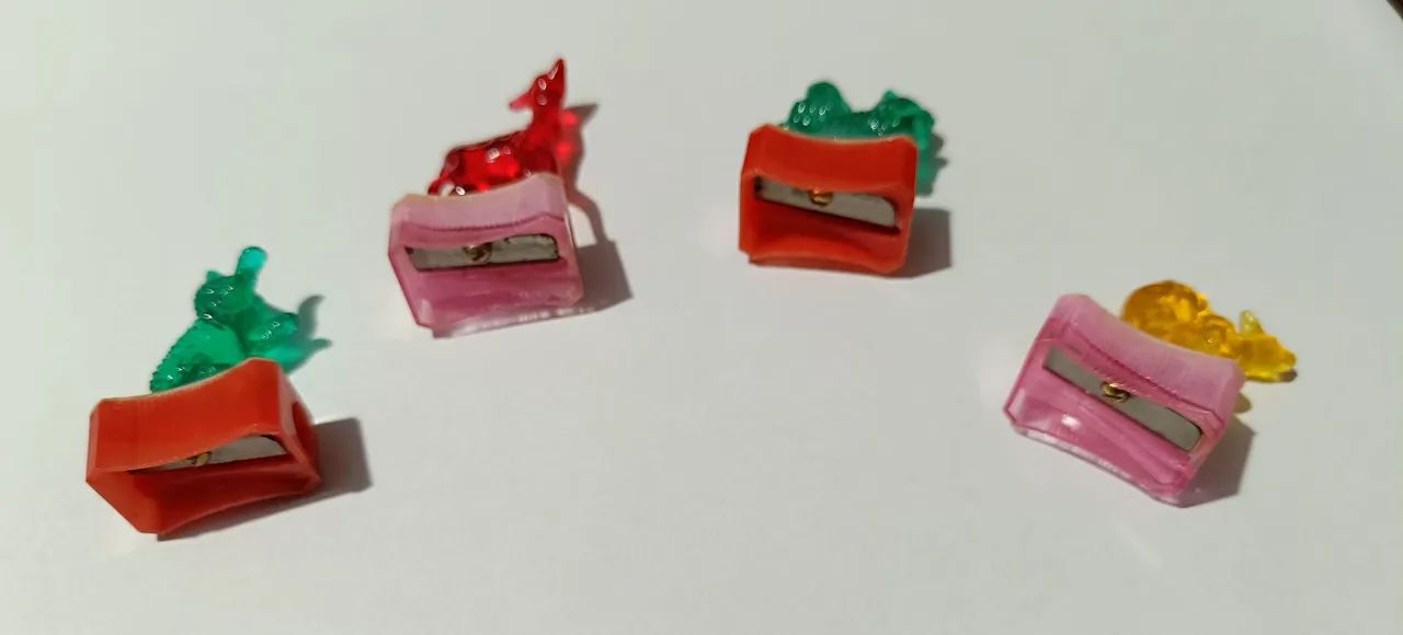 4 Apontadores de lápis com figuras infantis - bichinhos  - Foto 2