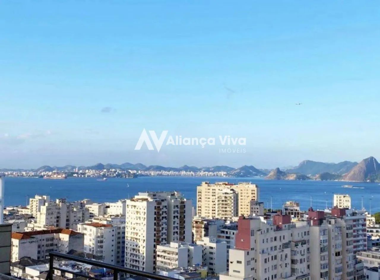 Flamengo | Cobertura 4 quartos, sendo 3 suites