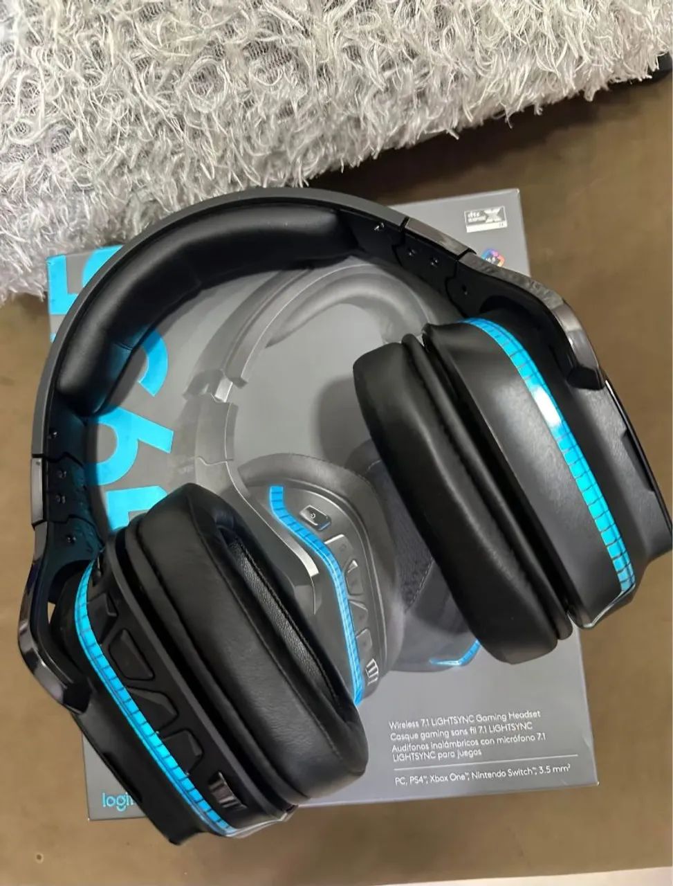 Headset Gamer Logitech G935 Wireless 7.1 LIGHTSYNC pego placa de vídeo rtx nele. - Foto 3
