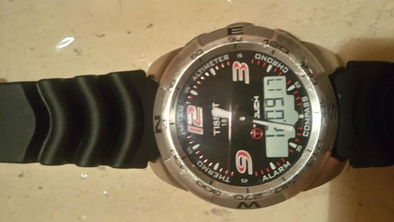 Relógio Tissot T-Touch Expert 2
