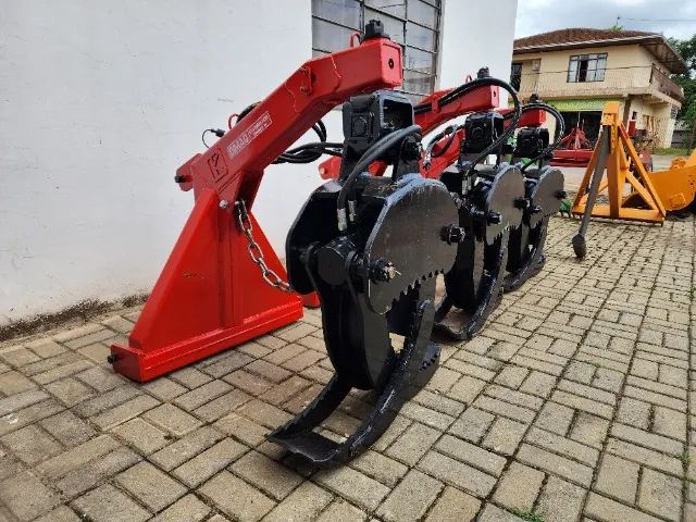 Mini Skidder Florestal / Garra Florestal / Campineiro Novo, Ano 2024, Sem Uso - Trator