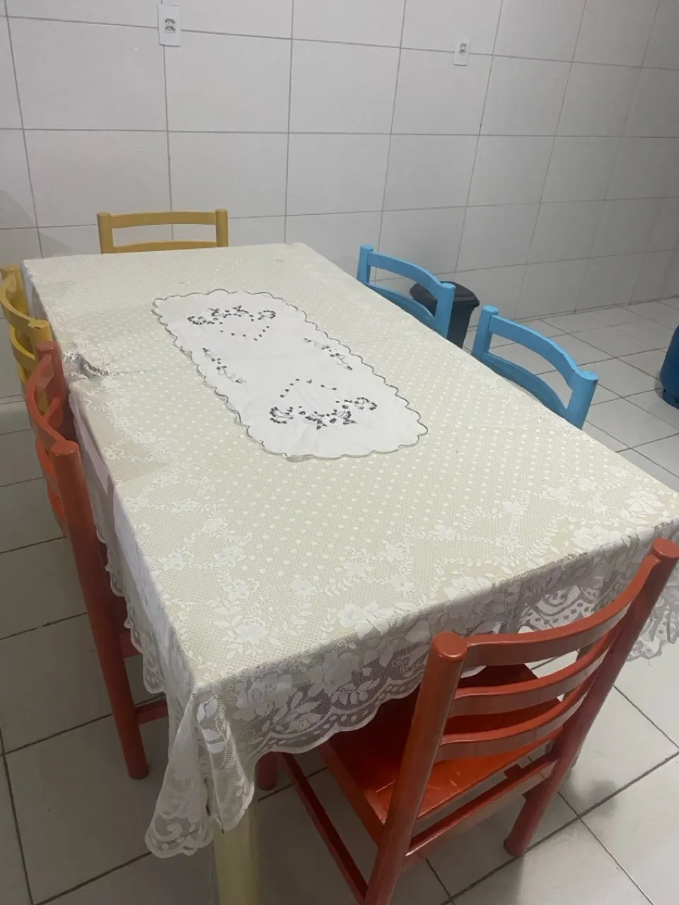 Mesa de Jantar com 6 Cadeiras