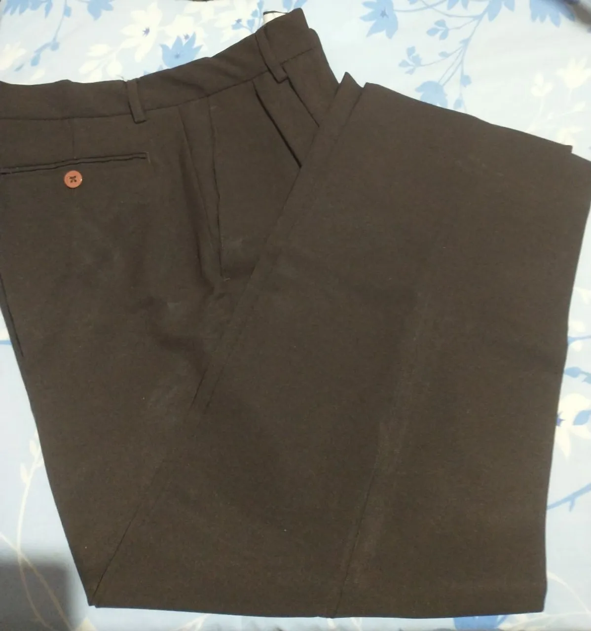 Calça Social Marrom cintura 84 veste 44