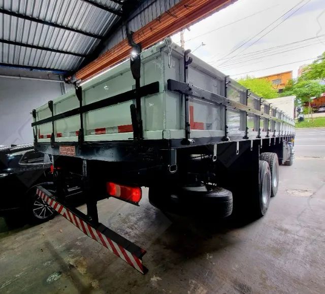 Volvo VM 270 6x2 Cabine Leito - 2022 (Apenas 57.000 km Original) - Foto 8