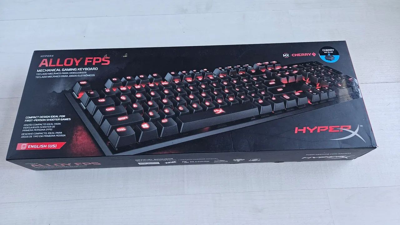 Teclado mecânico Gamer HyperX Alloy FPS
