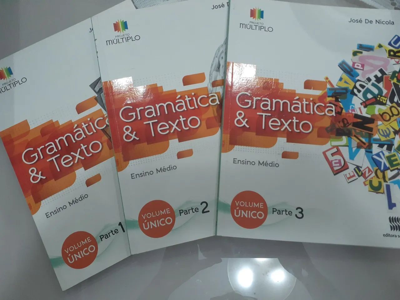 Livro Projeto Multiplo Gramática e Texto Ensino Medio  co. 3 partes 