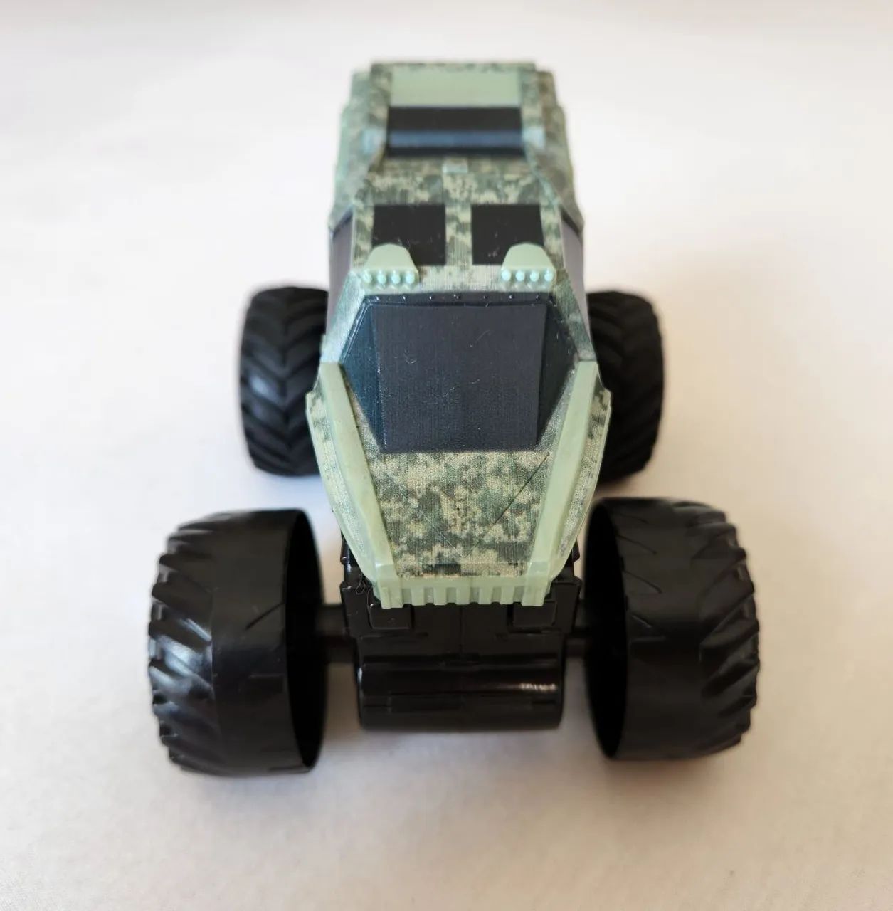 Monster Jam Soldier Fortune (realiza saltos) - Foto 2