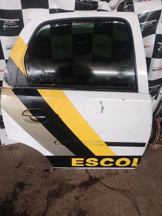 Porta Traseira Direita GM Corsa Maxx Sedan  - Foto 2