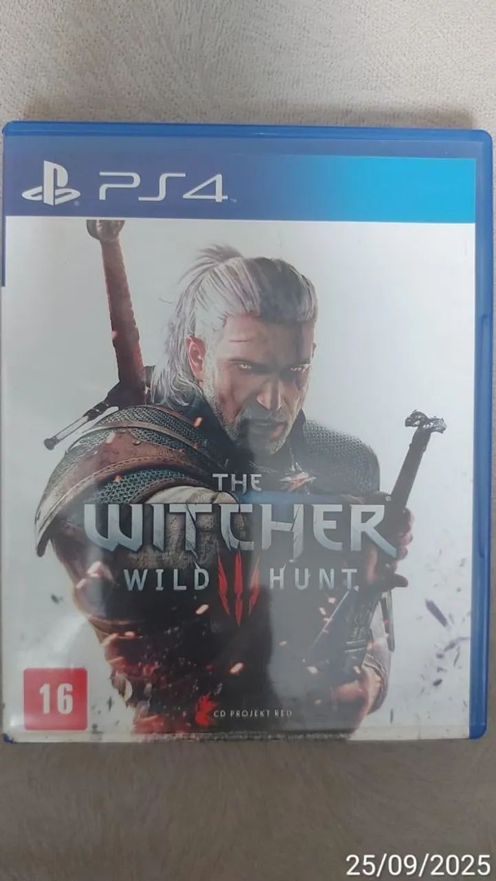 Ps4 normal + 2 controles originais + jogos - Foto 2