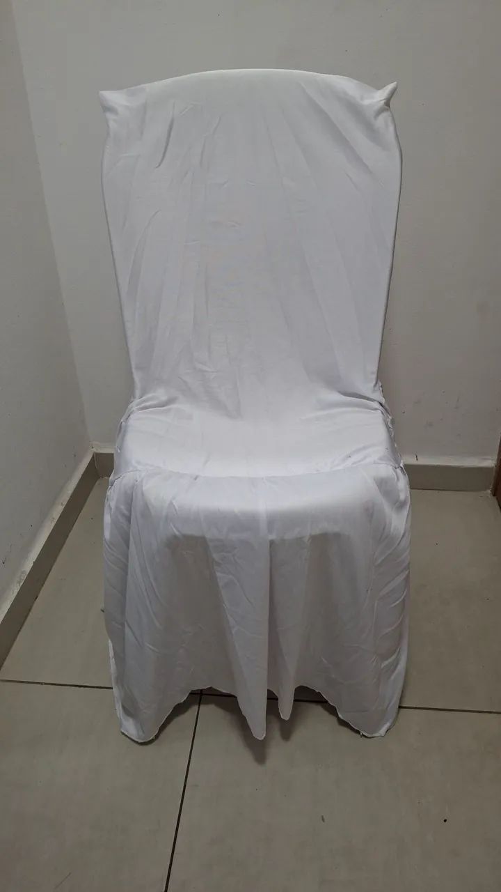 Capa de cadeira em malha