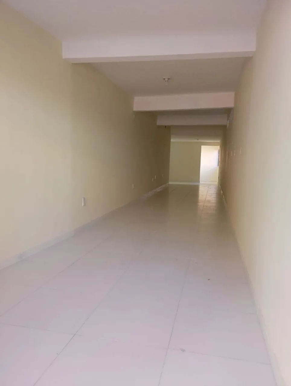 Ponto comercial grande e recém reformado!