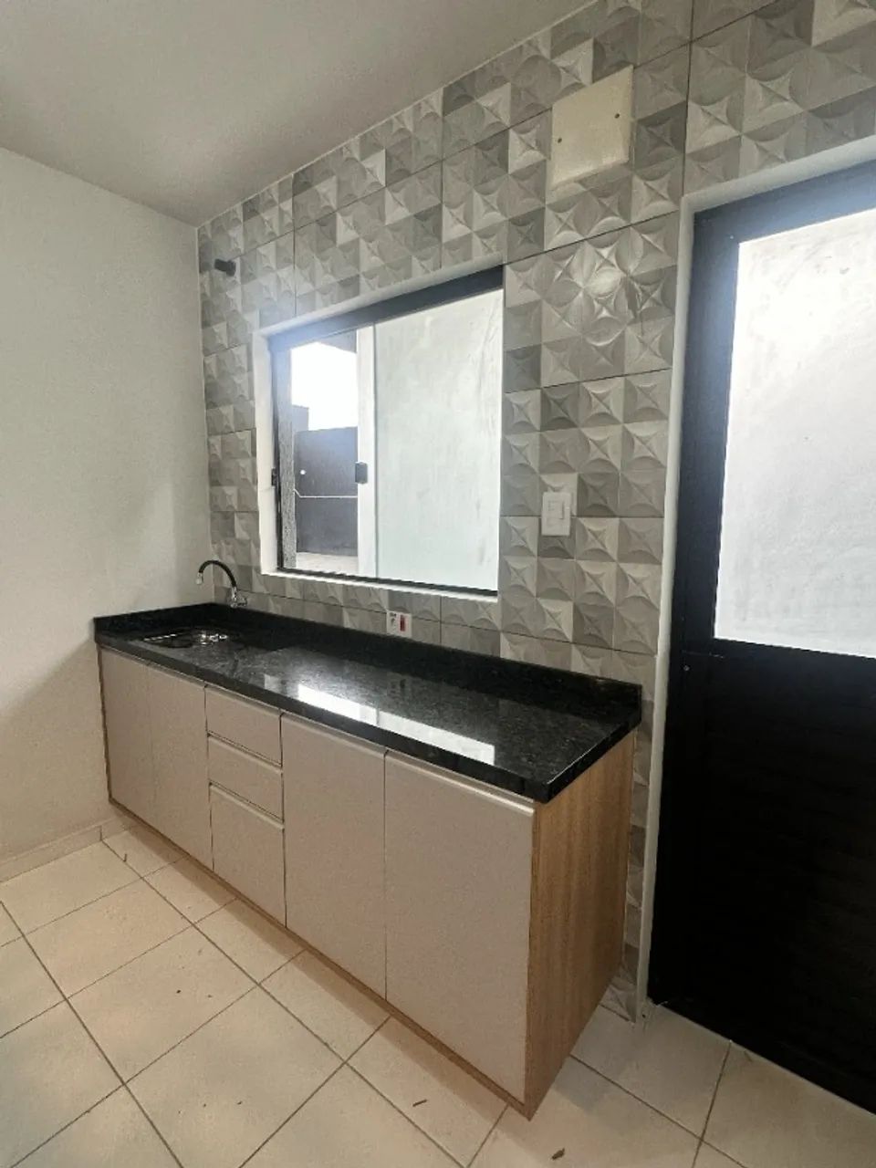 Studios e Suítes em Praia de Leste a 150 metros da praia - Foto 8