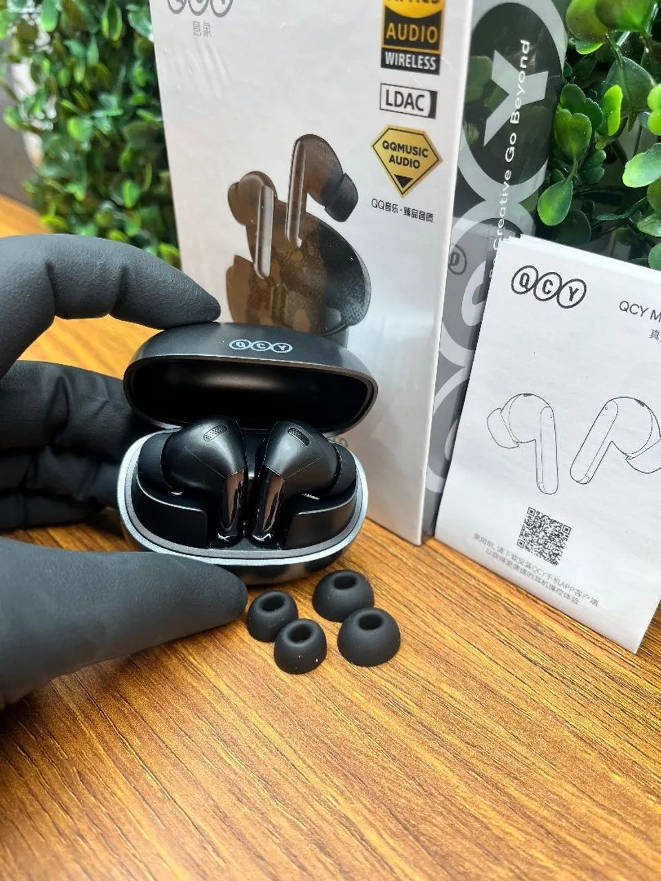 Fones de Ouvido Bluetooth QCY MeloBuds Pro ANC - Foto 2