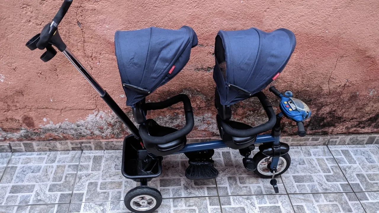 Triciclo Infantil 2 lugares