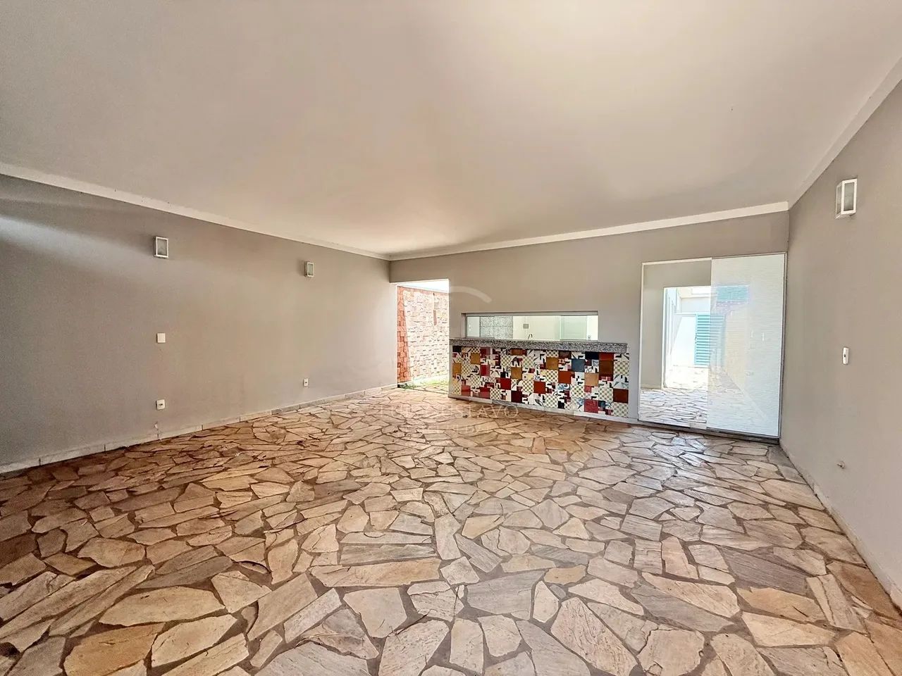 Imóvel para venda com 155 metros quadrados com 3 quartos em Jardim Shangri-lá - Itapetinin - Foto 3